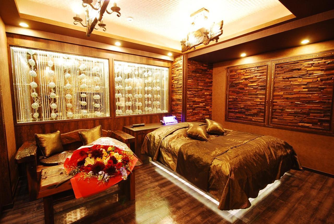 طوكيو Hotel Sara Kinshicho (Adults Only) المظهر الخارجي الصورة